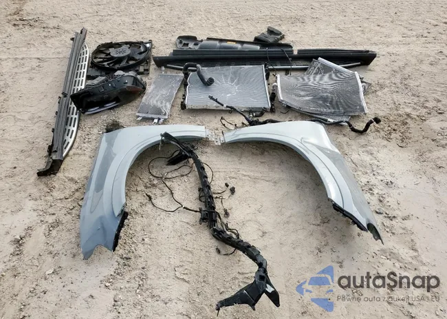 4JGFD5KB1SB299513: 82666275