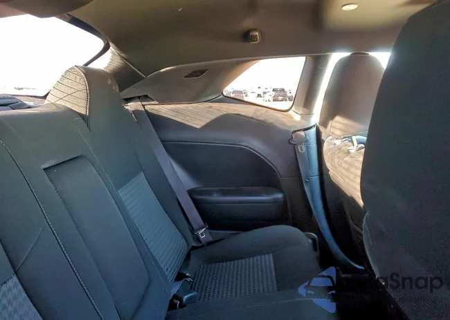 2C3CDZJG6LH215128: 93865665