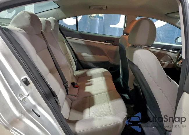 5NPD84LFXKH417133: 93352385