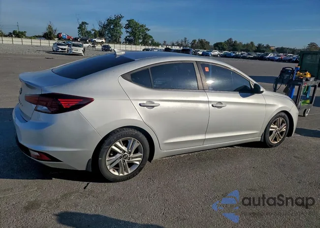 5NPD84LF2KH439997: 94352215