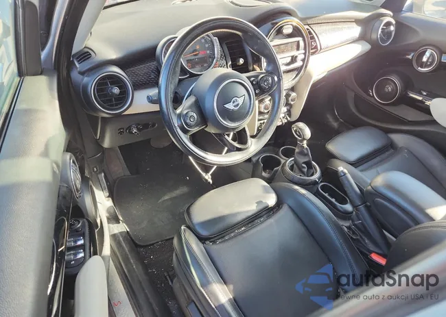 WMWXU3C5XF2B58192: 91386825