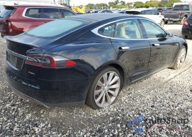 5YJSA1DP6DFP13754: 92037915