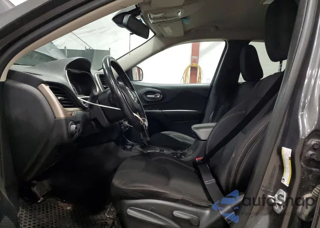 1C4PJMCS2FW583581: 90756695