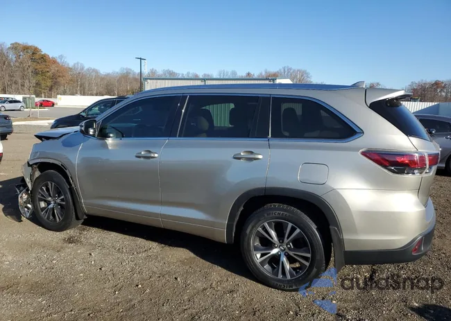 5TDJKRFHXGS501887: 92445775