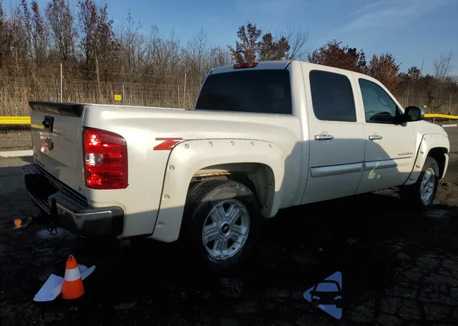 3GCPKSE37BG338341: 92497805