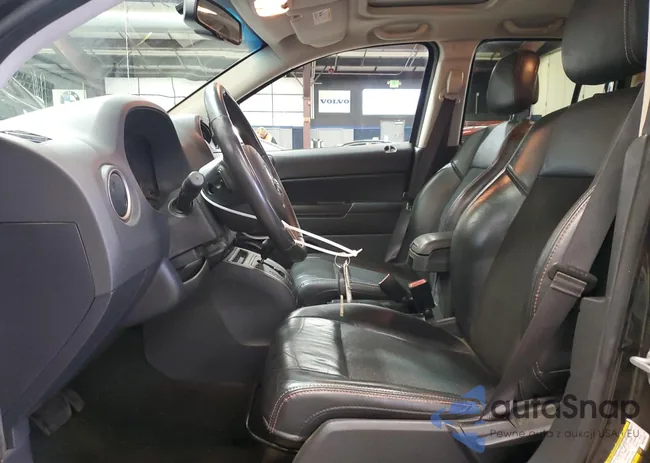 1C4NJDBB2GD673951: 91812945