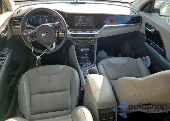 KNDCD3LD9M5477102: 94048855