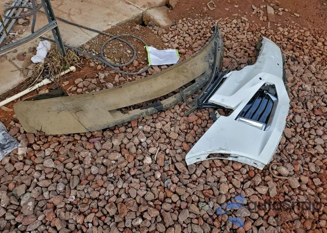 1GYKNCRS6KZ282508: 93998235