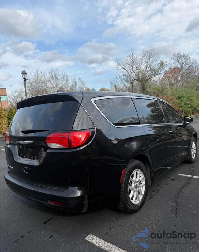 2C4RC1DG9HR508271: 92251255