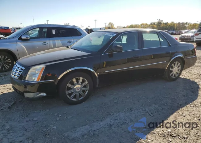 1G6KD57Y88U144943: 91069555