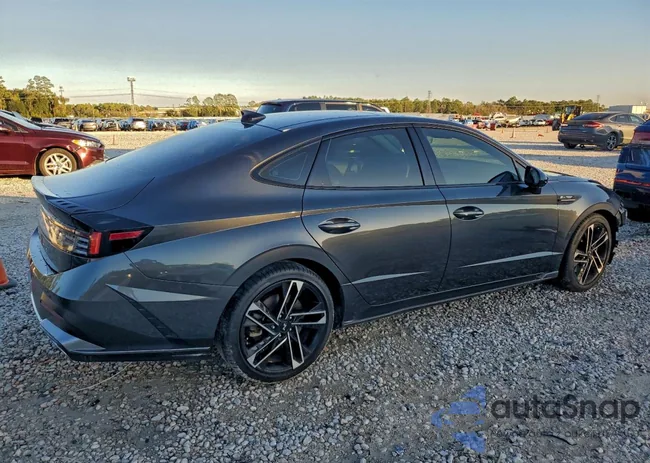 KMHL54JC4RA411063: 93322955