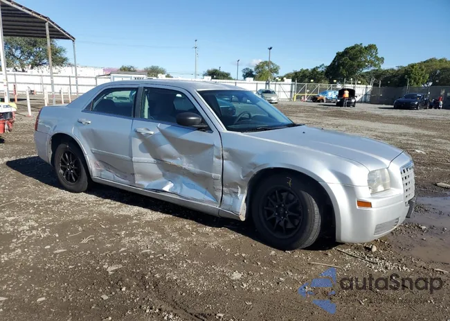 2C3JA43R45H582923: 92135405