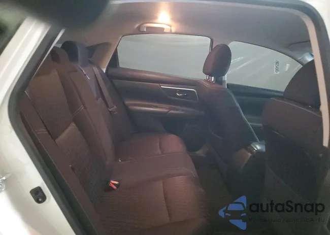 1N4AL3AP7JC198011: 90898315