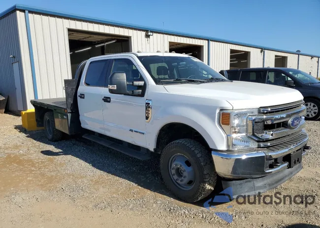 1FD8W3HT9LEC43584: 90972105