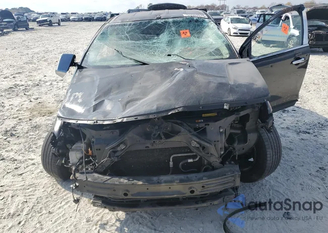 2LMDU68C57BJ35460: 93502575