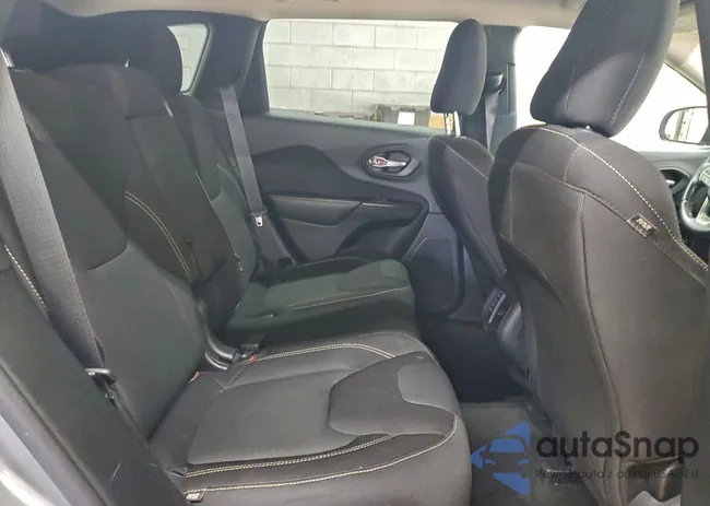 1C4PJMCB1FW589341: 93662695