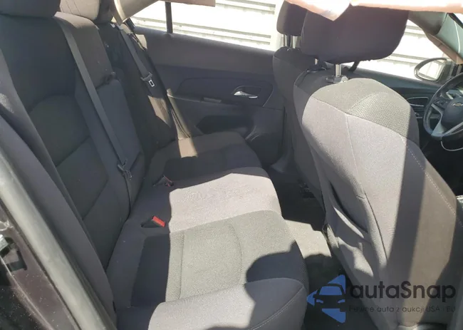 1G1PC5SB3E7274110: 93922545