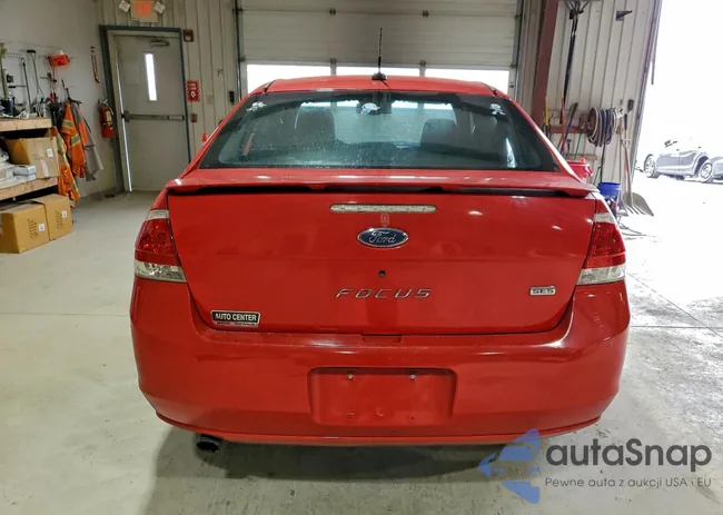 1FAHP35N18W141002: 93843095