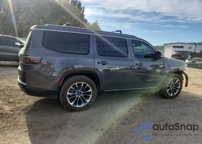 1C4SJVDT4NS127661: 91832995