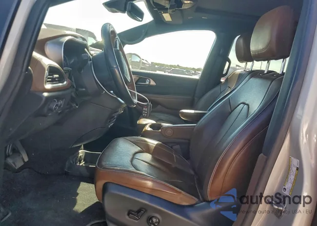 2C4RC1N74LR243721: 94254105