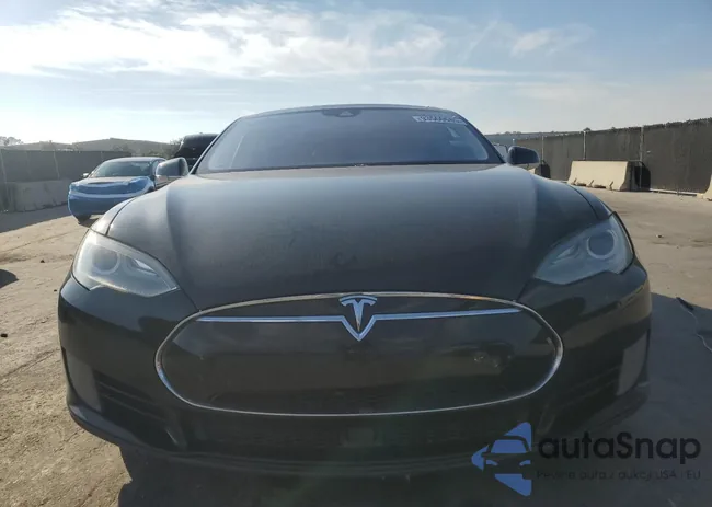 5YJSA1E24GF120384: 93560685