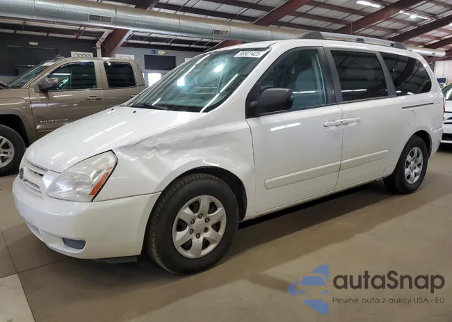 KNDMB233886250639: 90921425