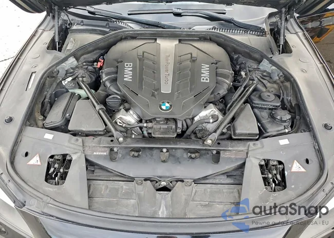 WBAKB8C55CC964215: 94180005