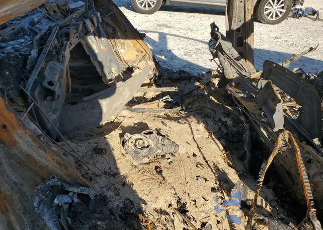 WBA6B2C52FD798975: 91802115