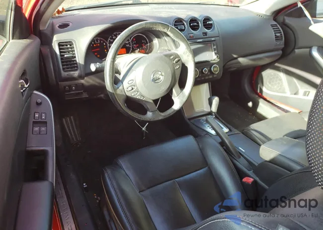 1N4AL2EP5CC192313: 91268085