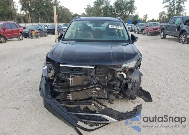 3VVCX7B29PM368167: 93841925