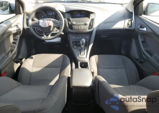 1FADP3F26JL318587: 93700515