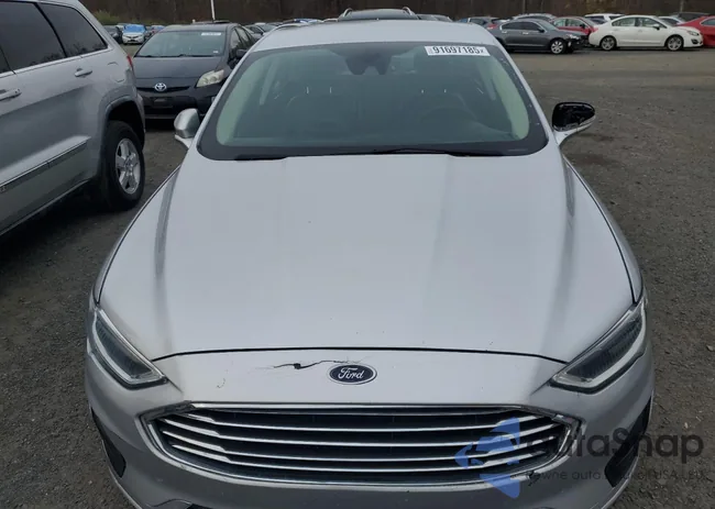 3FA6P0CD0KR269418: 91697185