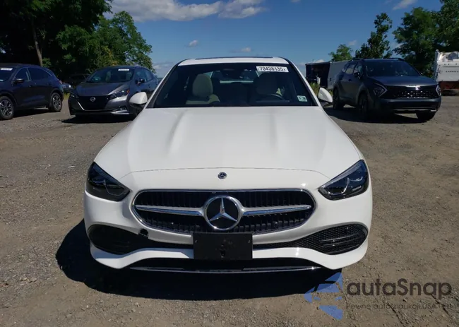 W1KAF4HB5PR124664: 91890615