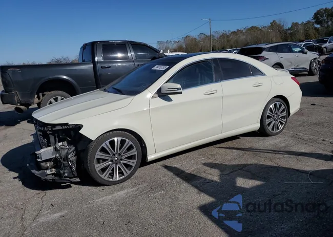 WDDSJ4EB4JN592357: 90416735