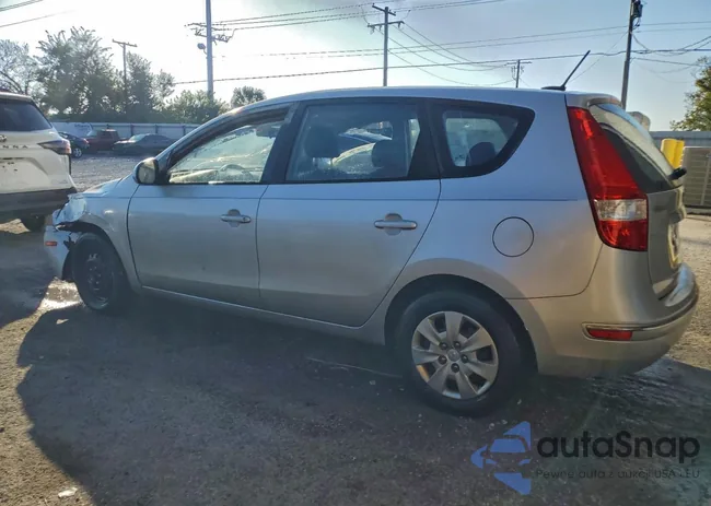 KMHDB8AE2CU130519: 93815145