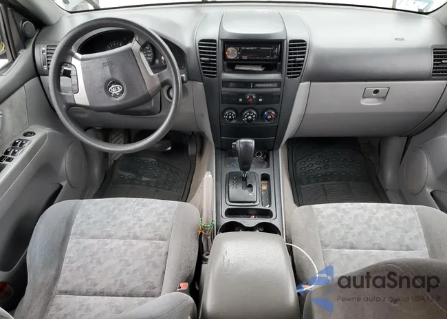 KNDJC733665572275: 90886055