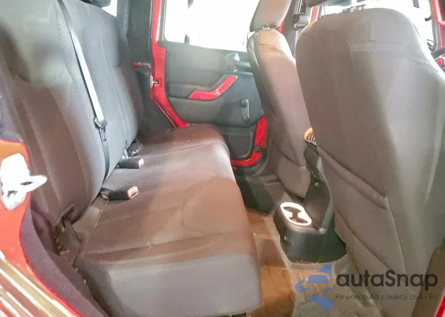 1C4BJWDG2GL292162: 93529905