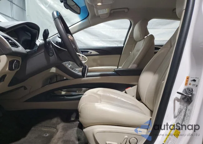 3LN6L5EC1JR609953: 92702315