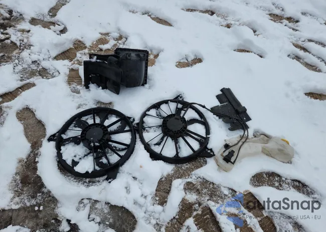 3C4PDCAB2JT383626: 92372645