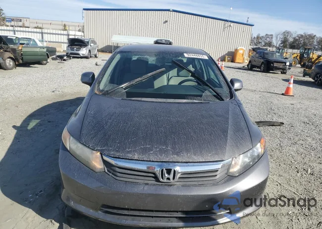 2HGFB2F59CH586024: 92448855