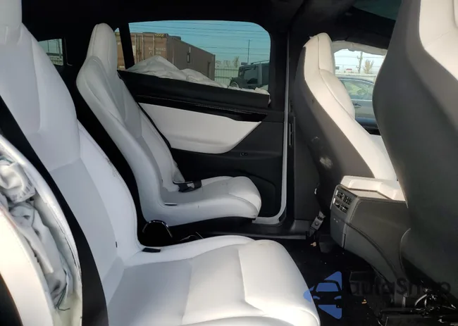 5YJXCBE25KF155112: 91348305