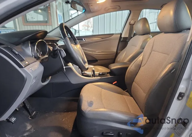 5NPEC4AC6BH055023: 93189775