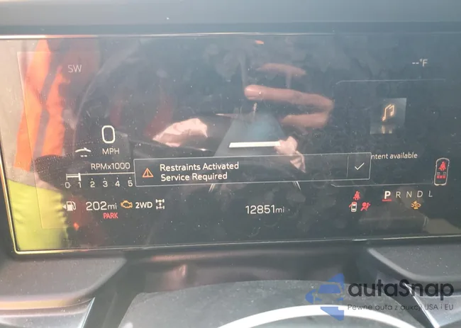 3GKALUEG3SL263473: 93696075