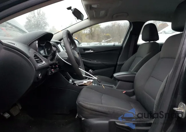 1G1BE5SM8H7124827: 90931515