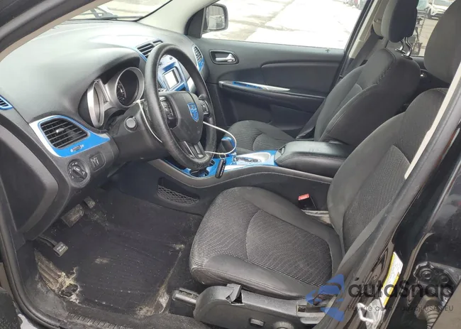 3C4PDDBGXHT575242: 93600325