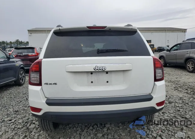 1C4NJDBB1GD510093: 93301315