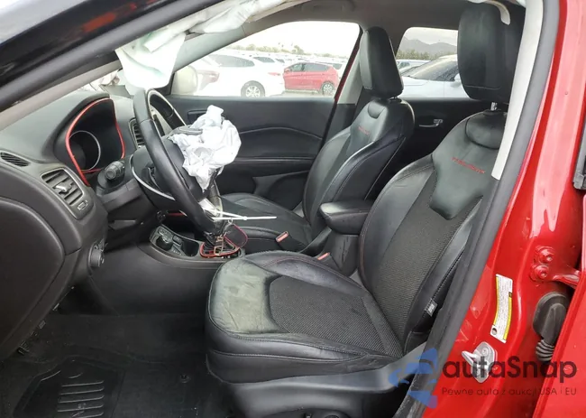 3C4NJDDB2HT630560: 92894015