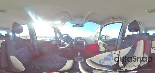 JS2YB413696203388: 90882255