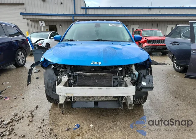 3C4NJDBB1LT143118: 93040005