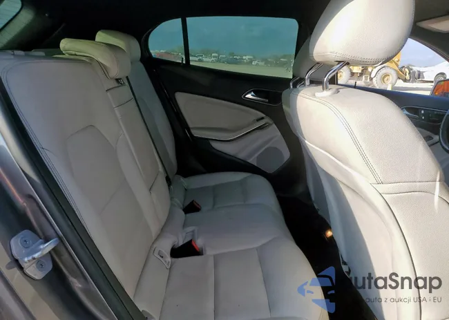 WDCTG4EB6HJ287113: 89576435